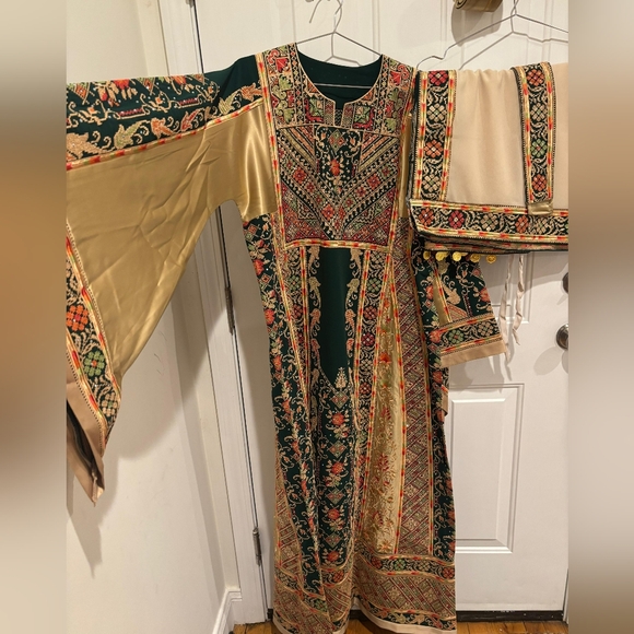 Warda Of London The Farrah Thobe Large - Picture 8 of 11